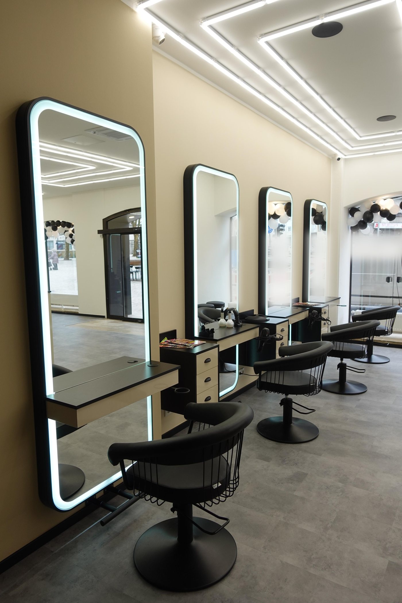 Arbeitsplatz mit Barber-Stuhl
